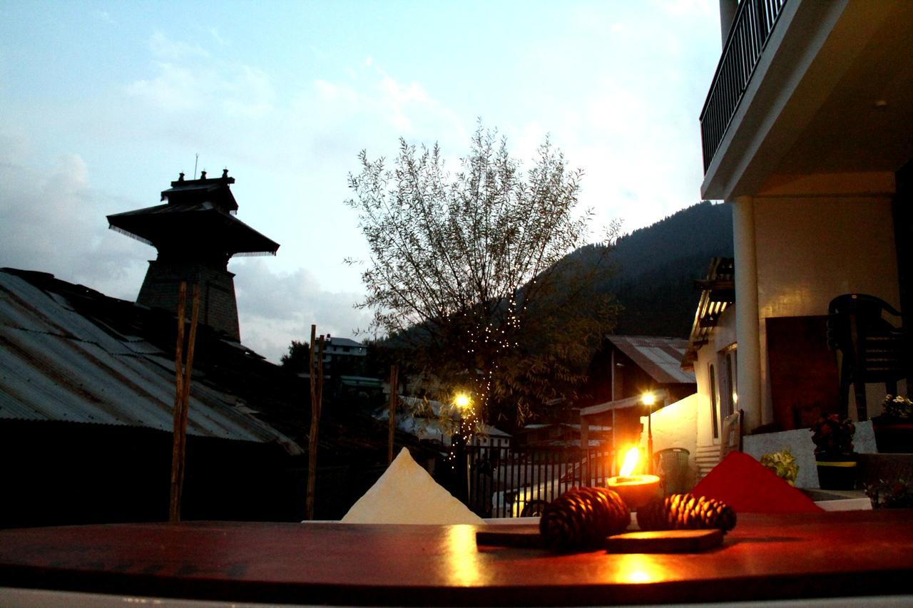 Bros Hostel Manali Manāli Exterior foto