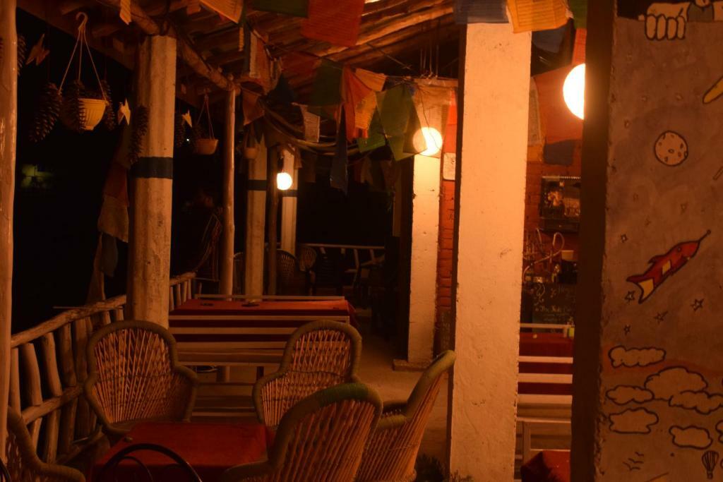 Bros Hostel Manali Manāli Exterior foto
