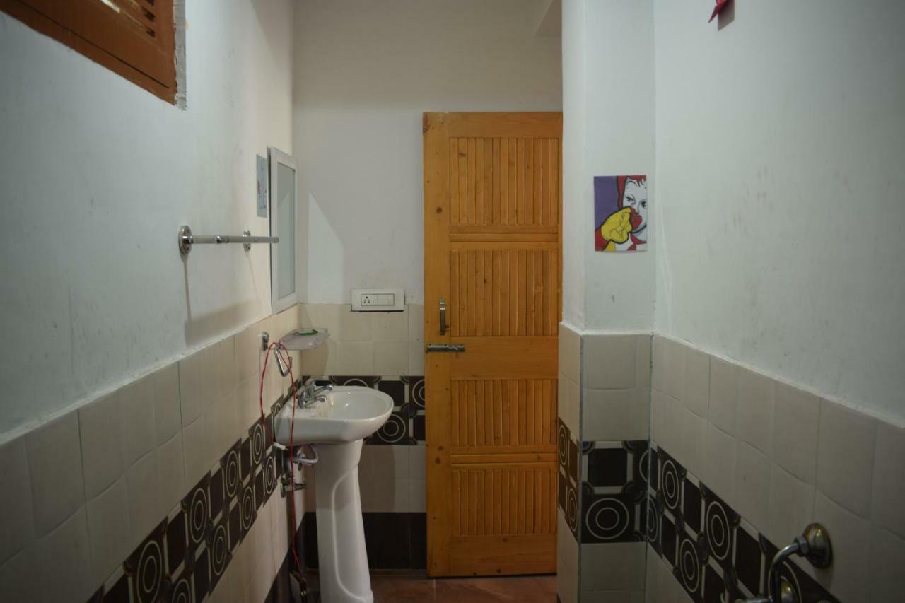 Bros Hostel Manali Manāli Exterior foto